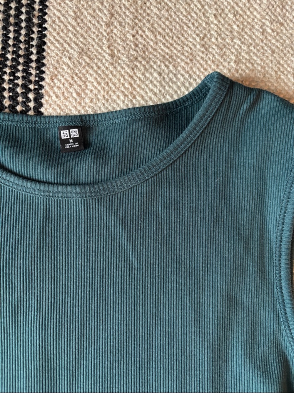 Uniqlo Sleeveless Teal Maxi Dress - Classic Women’s Dress - Picture 2 of 3